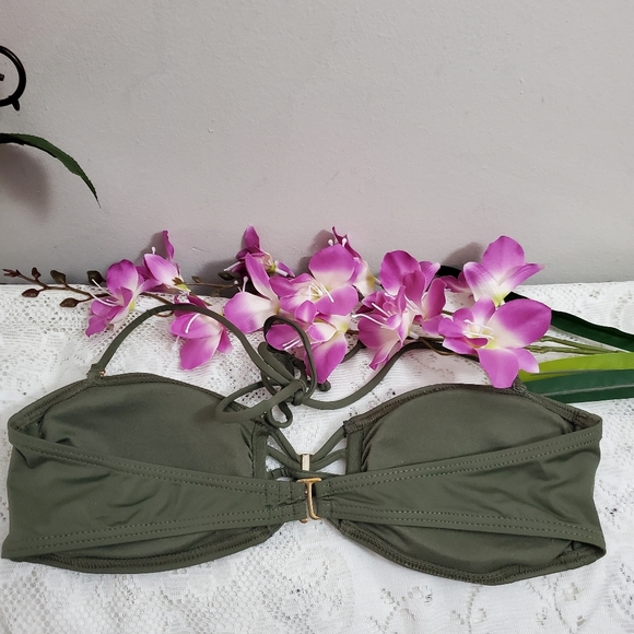 Beautiful top swim wear - Picture 4 of 7